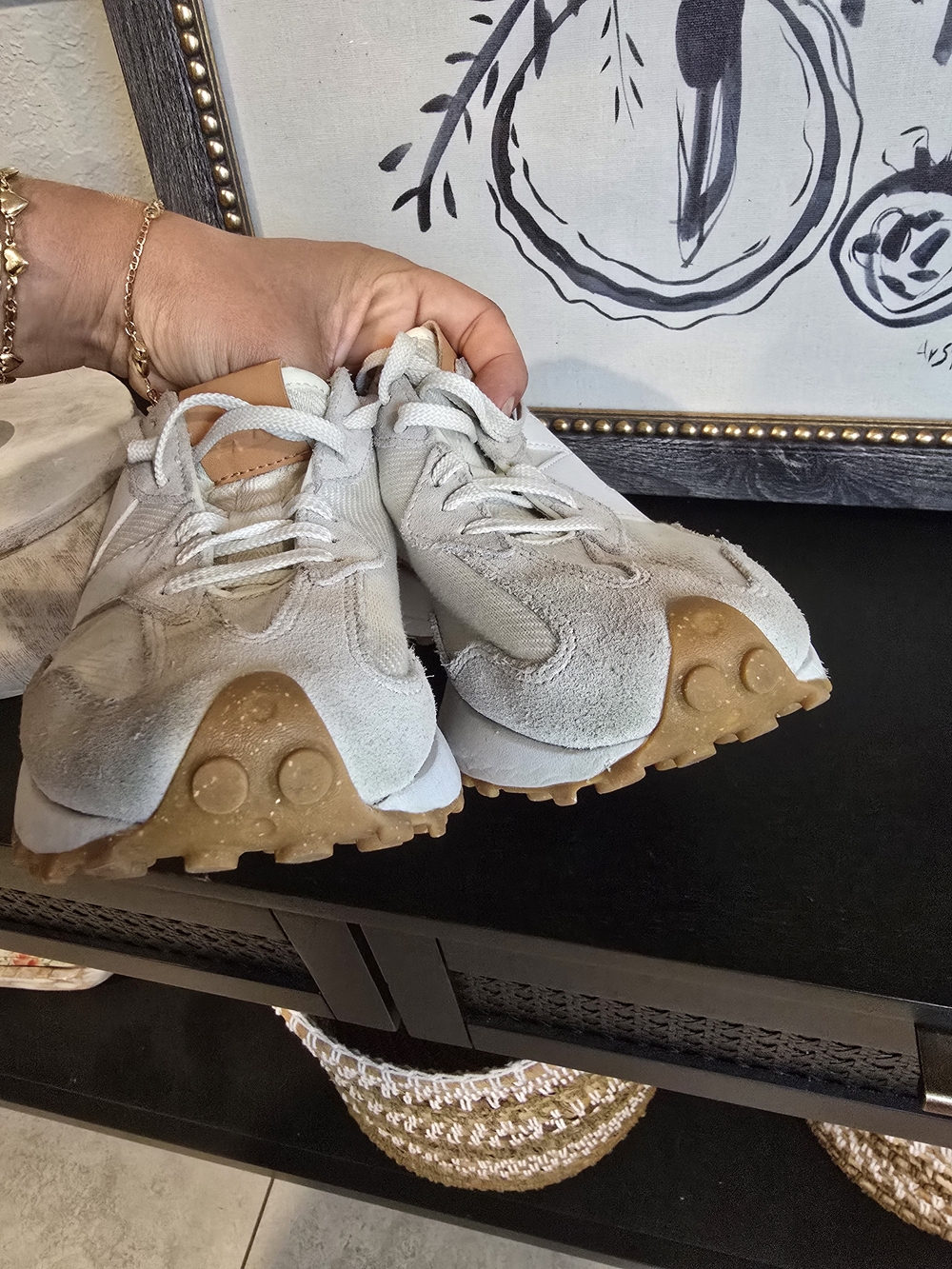 New Balance Women's 327 Lifestyle Sneakers Rust And Beige 8.5 - Picture 4 of 9